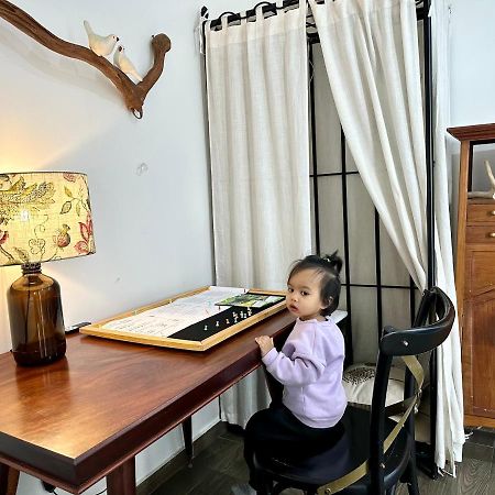 Papilio Homestay Tay Ho Hanoi Zewnętrze zdjęcie